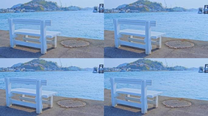 白色长凳和尾道水道。濑户内海的观光景点