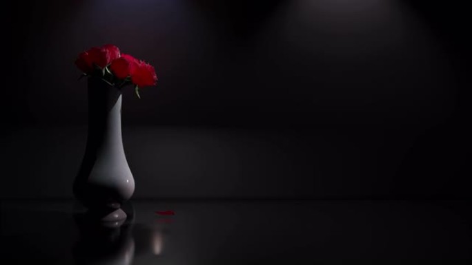 玫瑰花瓣从花瓶中落下，背景为黑暗