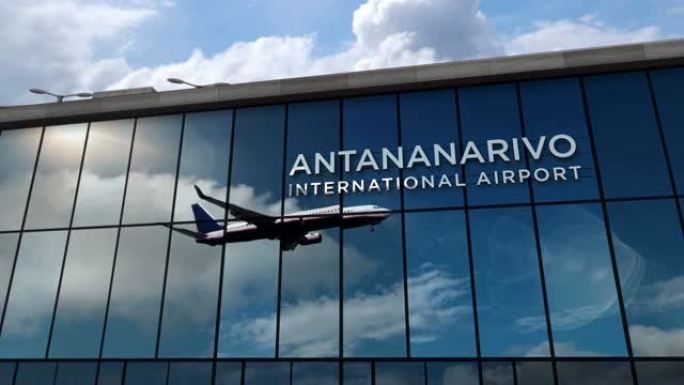 飞机在塔那那利佛马达加斯加机场降落在航站楼