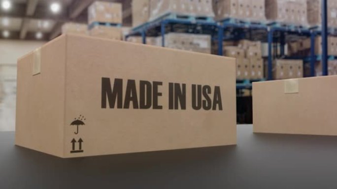 滚筒输送机上带有美国制造文字的盒子。美国商品相关可循环3D动画