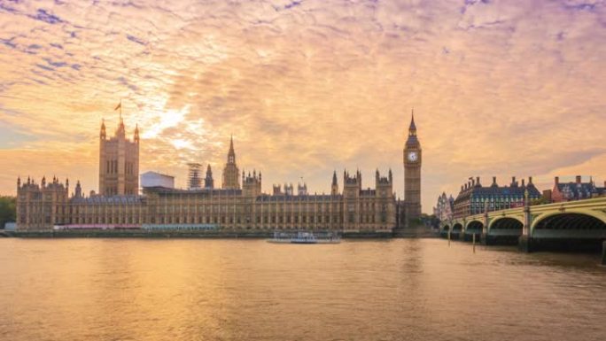 英国伦敦著名的大本钟钟塔上的日落。