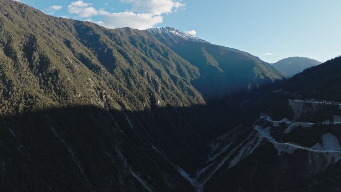 云南德钦梅里雪山澜沧江大峡谷