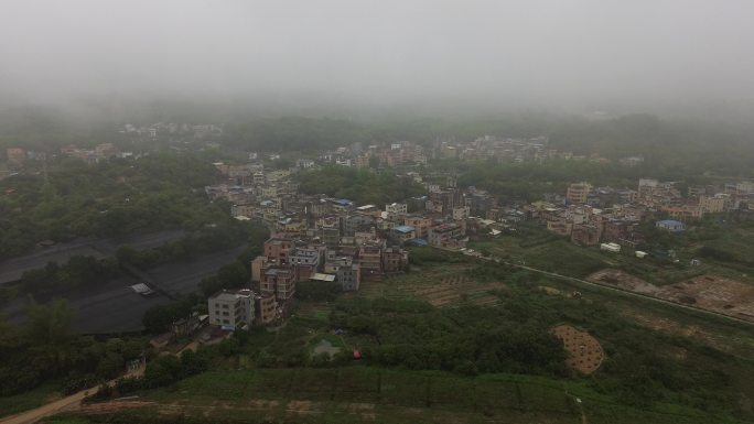 航拍阴天云雾农田野外乡村