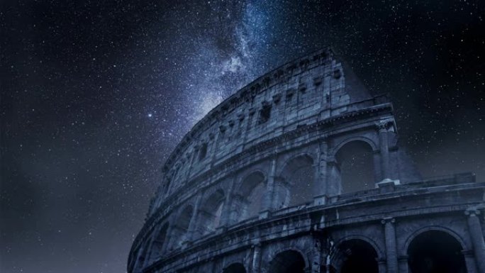 罗马罗马斗兽场与银河和流星，意大利