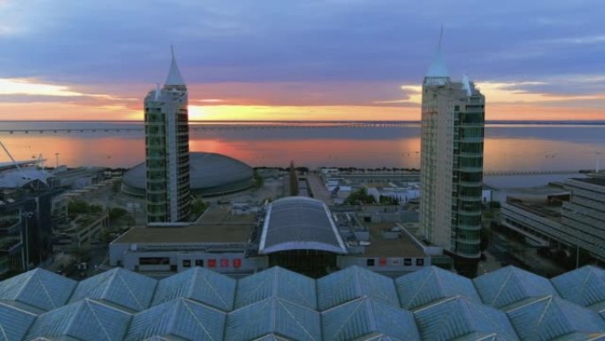 被称为Expo的Parque das na ç õ es的鸟瞰图，位于葡萄牙首都里斯本东部，塔霍河