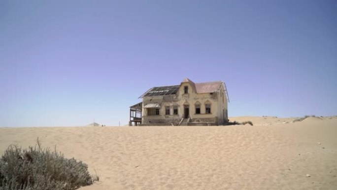 纳米比亚被遗弃的城市Kolmanskop。古城，非洲沙漠中的沙子