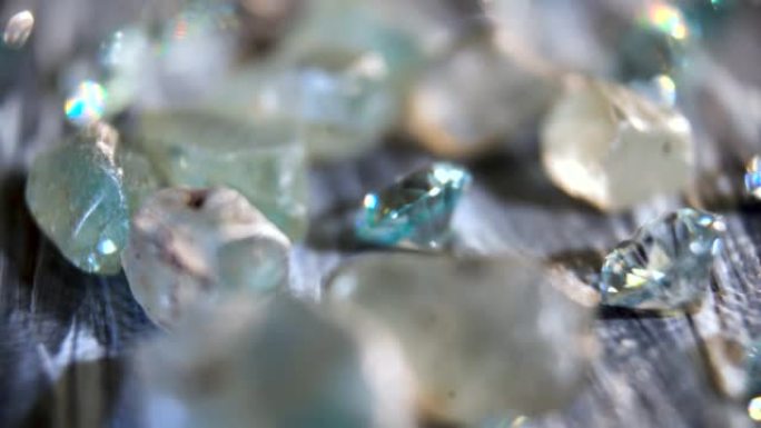 特写。宝石和矿物。精美的珠宝蓝宝石。