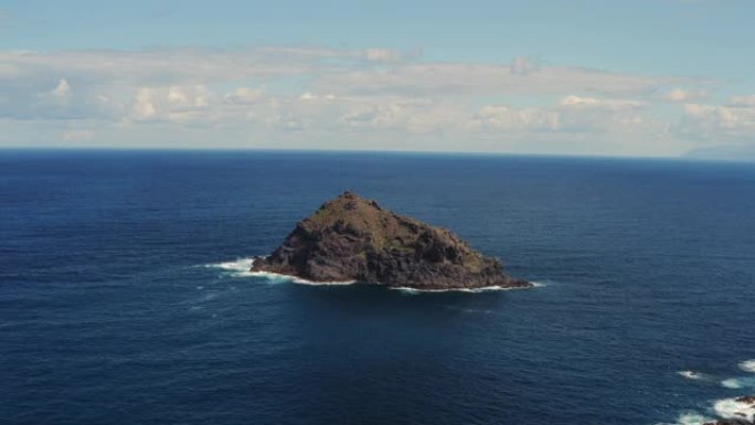 大海中的小岛孤岛孤立隔离生物岛屿生态系统