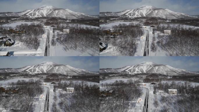 日本新雪谷公路汽车的鸟瞰图