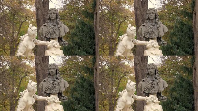 巴黎卢森堡花园中的让-安托万·瓦托纪念碑