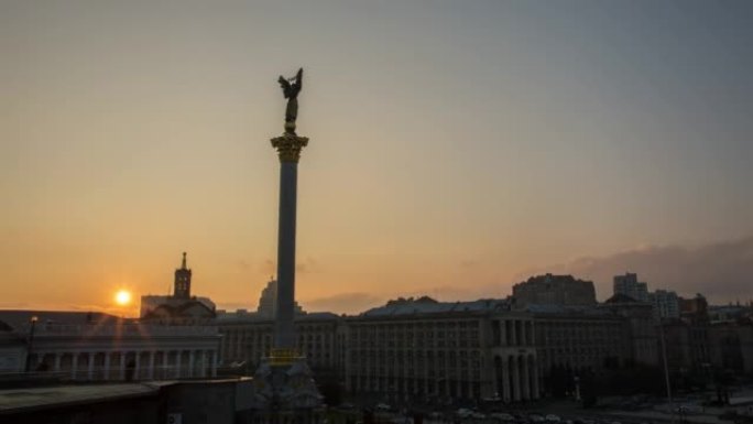 基辅市中心的日落，赫雷什季季克，独立广场