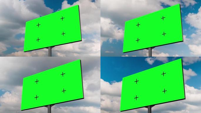 延时-绿色广告牌和蓝天下移动的白云-放大