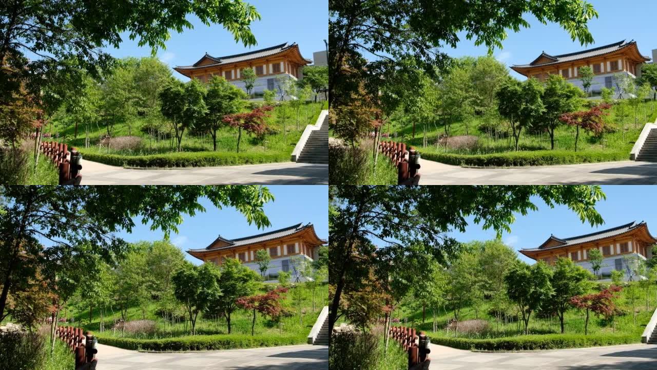 韩国首尔有绿色森林的恩平韩屋村