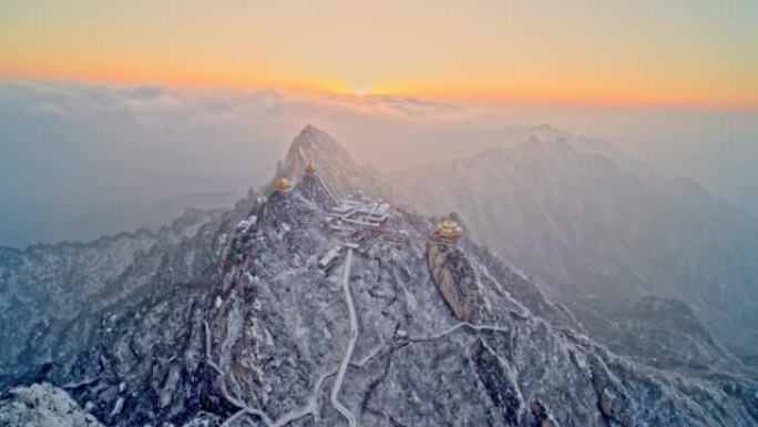 中国圣道老君山寺庙