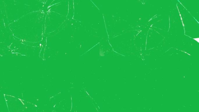 玻璃破碎和破碎在中间孤立在绿屏背景4k视频元素