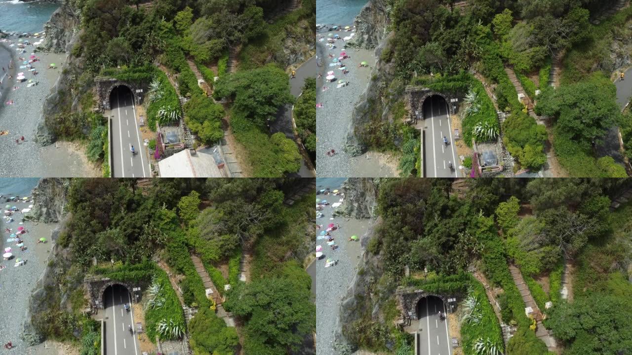 欧洲，意大利，利古里亚，levantoa Bonassola Framura自行车道的无人机鸟瞰图-