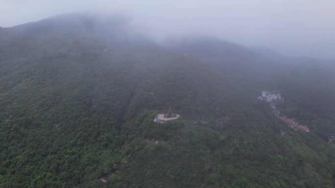 雨雾山林深圳东部华侨城