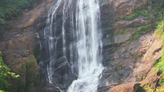 印度喀拉拉邦的瀑布