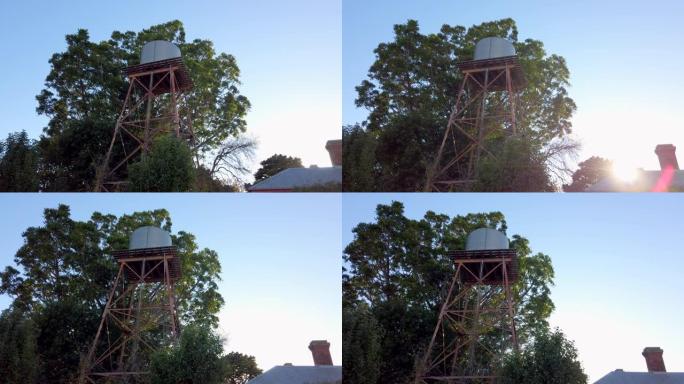 旧乡村水塔，带一个乡村宅基地的水箱