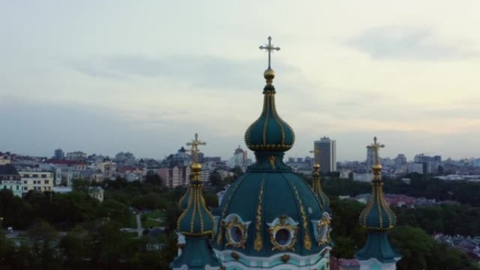 基辅著名的斯拉夫东正教教堂。