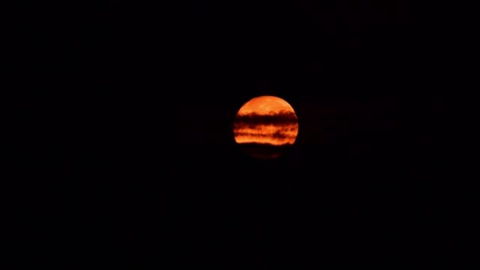 红色月亮夜黑上升明月光月球月圆夜
