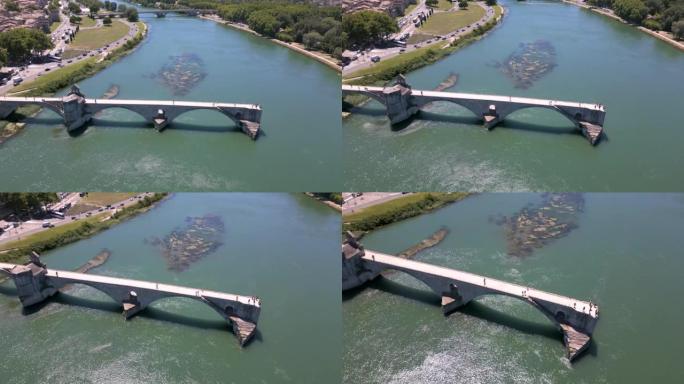 在法国罗纳河上的阿维尼翁桥上空飞行