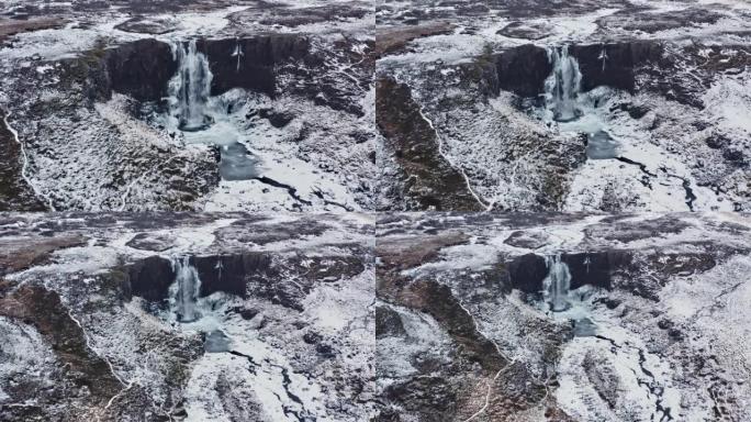 冰岛古福尔斯瀑布的空中全景。令人惊叹的冬季景观
