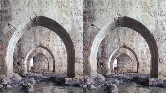 通过阿拉尼亚的石拱门透视古老的古代造船厂