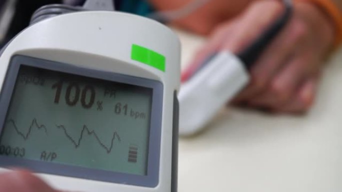 脉冲肟测量血压测量体检脉冲测量