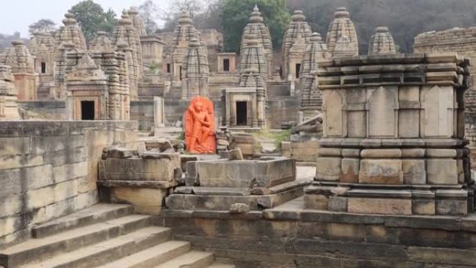 在中央邦莫雷纳的寺庙Bateshwar Group的哈奴曼神像。
