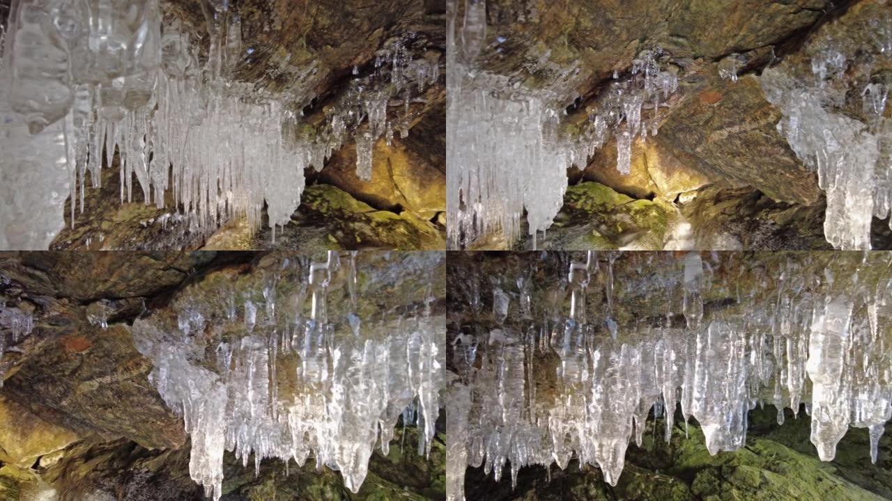贝加尔湖洞穴中的冰柱