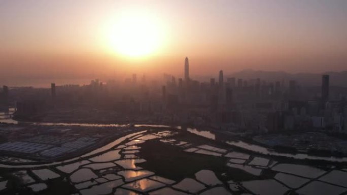 从香港马Tso Lung地区的边界看深圳天际线