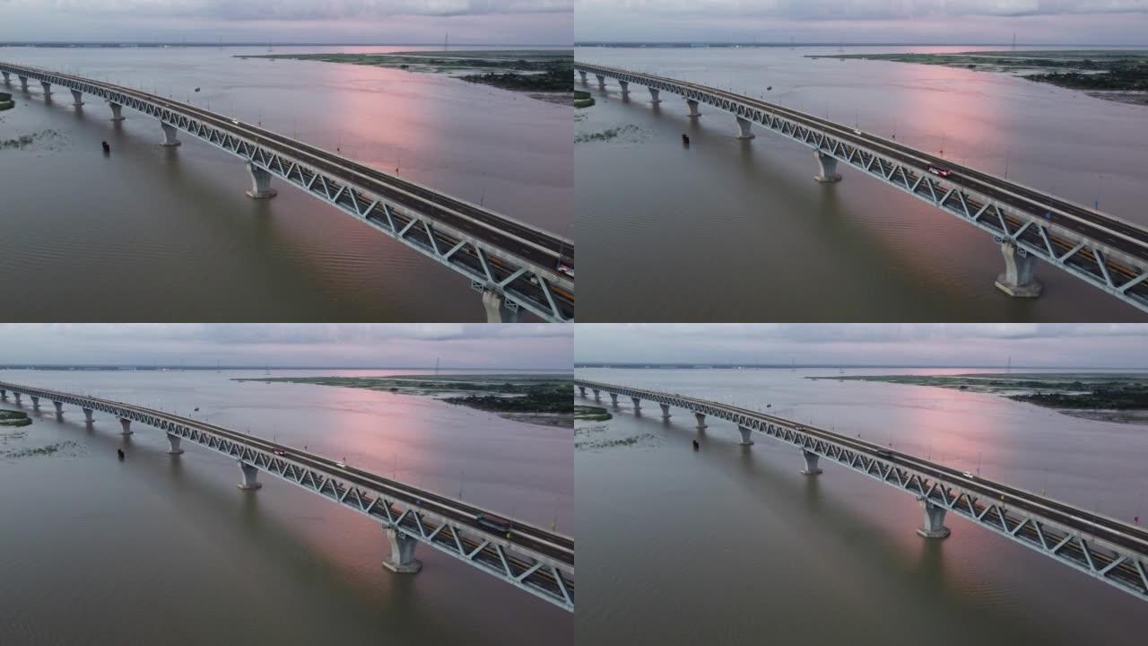 孟加拉国的帕德玛多功能桥