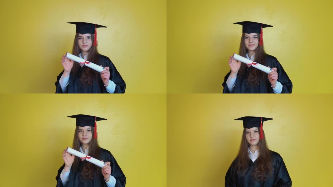 高加索年轻女子学生在相机黄色背景前展示毕业文凭