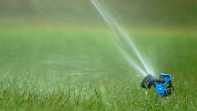 特写-草坪浇水系统