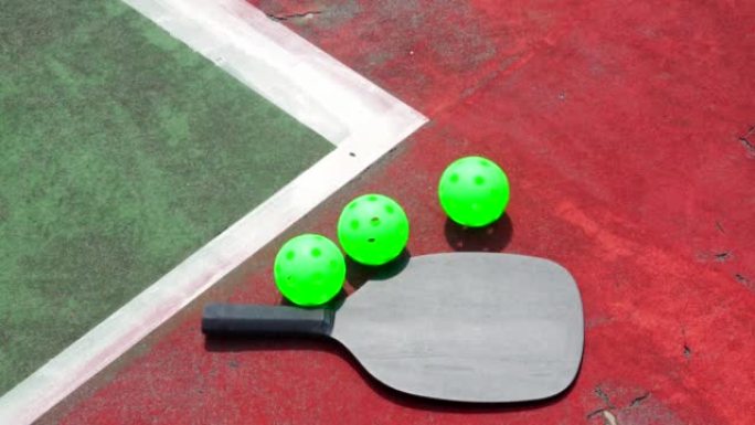 泡菜球员和设备乒乓球拍体育器材绿色球拍