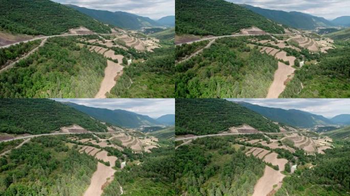 山景中的快速入门之路。穿过山间桥的高速公路。