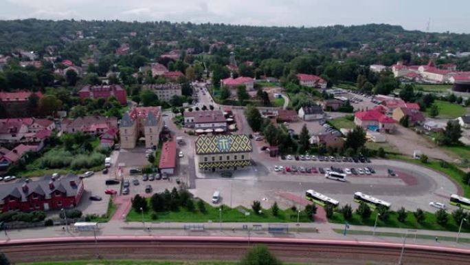 小波兰维利奇卡。在维利奇卡阳光明媚的日子里，盐矿，毕业塔，火车站和其他受欢迎的建筑物和建筑。