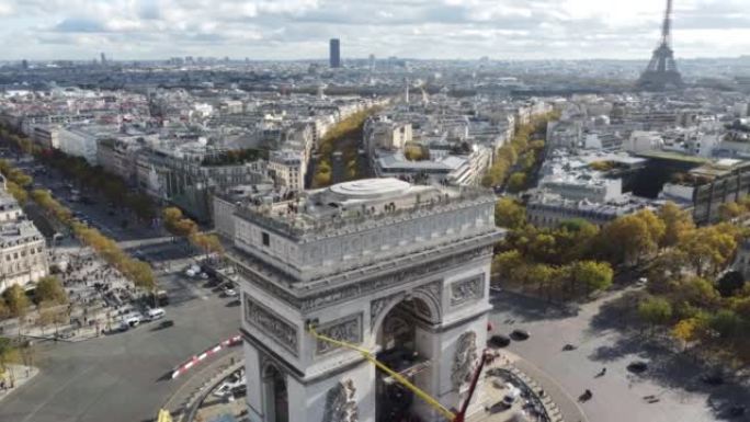 巴黎凯旋门周围的圆形射击。