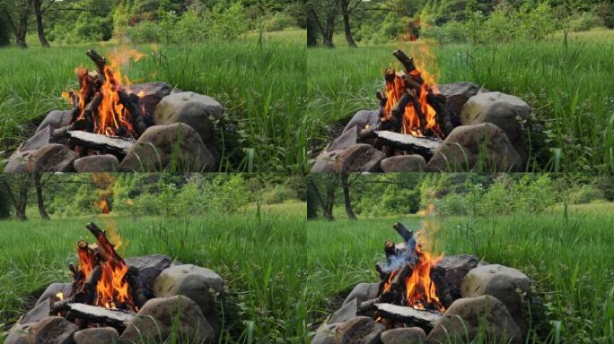 篝火被大自然包围的景观