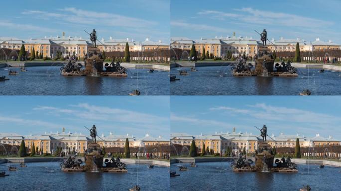 时间流逝的彼得戈夫或彼得霍夫，被称为1997年1944年和海王星喷泉的彼得罗