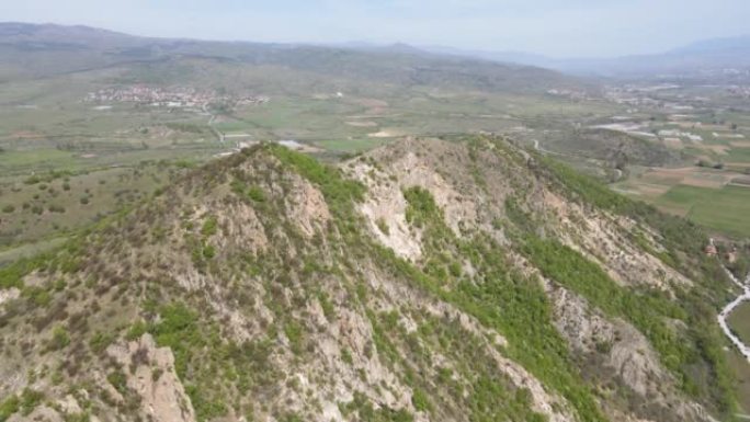 保加利亚科朱赫山的鸟瞰图