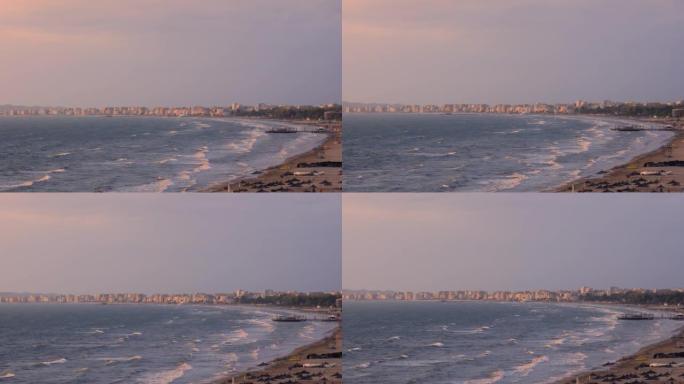 日落时分的杜勒斯湾海滩