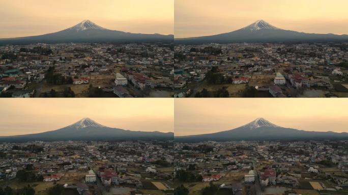 富士山城市景观的空中手推车