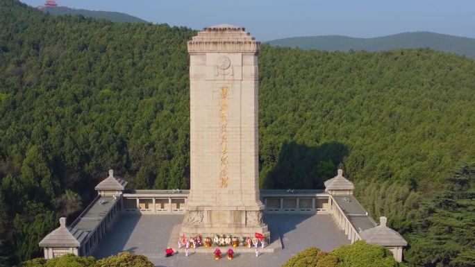 徐州航拍 淮海战役烈士纪念塔  纪念塔