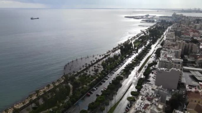 利马索尔。城市堤防。地中海。
