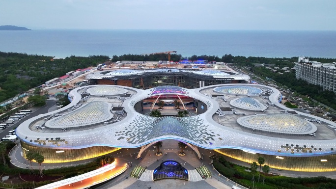 航拍海南三亚海棠湾免税城