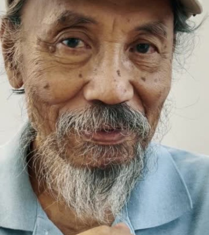 亚洲退休男子肖像