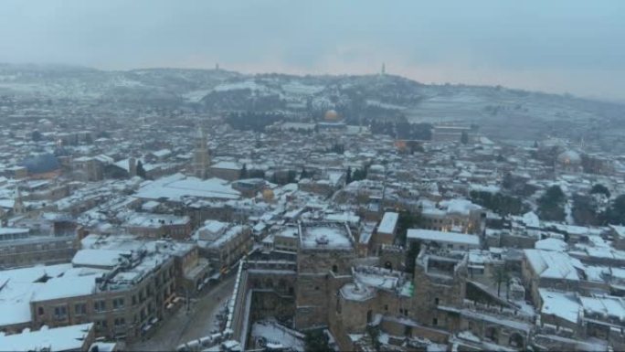 雪景中的耶路撒冷老城鸟瞰图