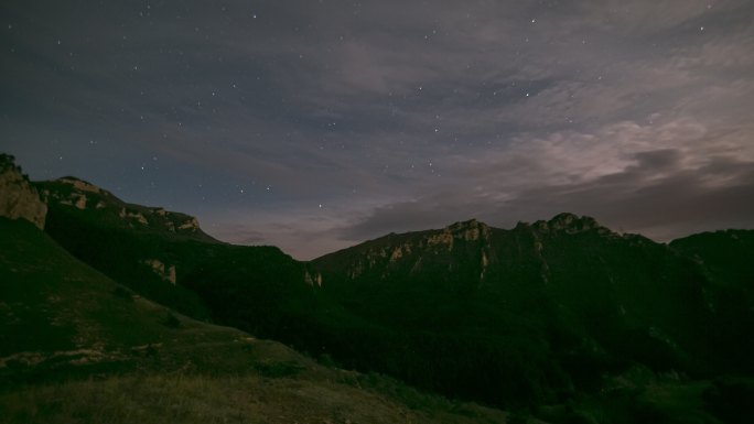 张家口蔚县十八堂山顶